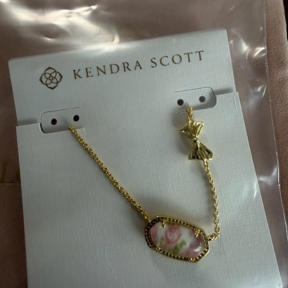 🎀Kendra Scott Love Shack Fancy Elisa pink blooming heirloom gold bow necklace🎀 - Picture 2 of 4